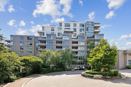 101 9262 University Crescent, Burnaby, BC, Burnaby — Apartment/Condo for sale