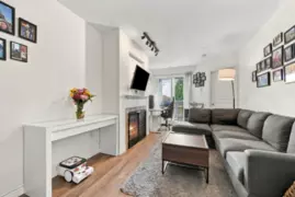 323 760 Kingsway, Vancouver, BC