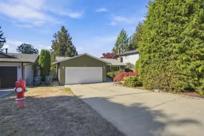 6333 180a Street, Surrey, BC, Surrey — Single Family Residence for sale