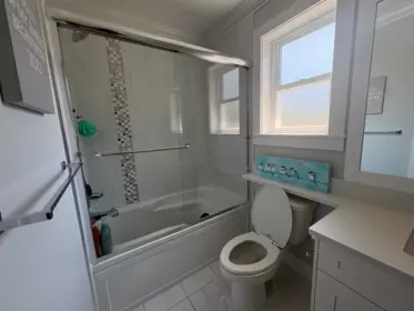 Mudroom Photo of 11353 242a Street, Maple Ridge, BC