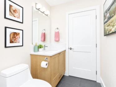 Walk-In Closet Photo of 14 13263 236 Street, Maple Ridge, BC