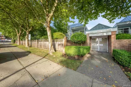 Outdoor Deck Photo of 29 10090 137a Street, Surrey, BC