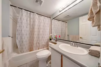 Primary Bathroom Photo of 29 10090 137a Street, Surrey, BC