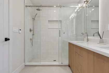 Hot Tub / Spa Photo of 2 7609 Coldicutt Street, Burnaby, BC
