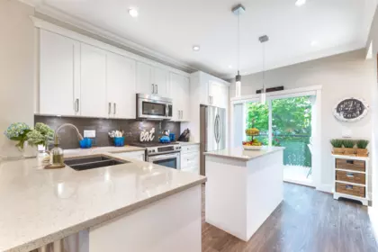 42 6591 195a Street, Surrey, BC, Surrey — Townhouse for sale