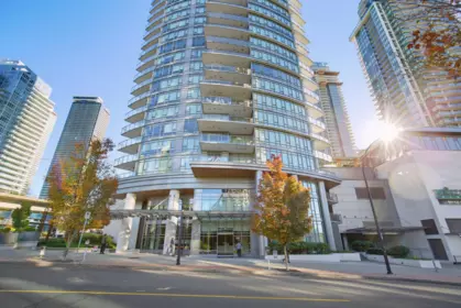 604 2008 Rosser Avenue, Burnaby, BC, Burnaby — Apartment/Condo for sale