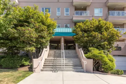 303 45745 Princess Avenue, Chilliwack, BC, Chilliwack — Apartment/Condo for sale
