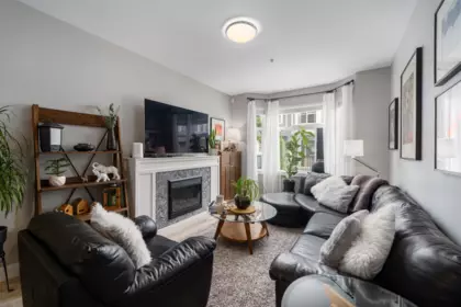 42 20852 77a Avenue, Langley, BC, Langley — Townhouse for sale