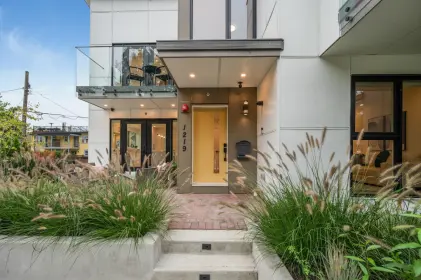 1219 Wolfe Avenue, Vancouver, BC, Vancouver — Townhouse for sale