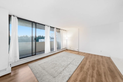 1606 4300 Mayberry Street, Burnaby, BC, Burnaby — Apartment/Condo for sale