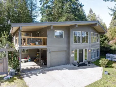 7719 Fawn Road, Halfmoon Bay, BC, Halfmoon bay — Single Family Residence for sale