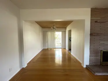 6887 Napier Street, Burnaby, BC, Burnaby — Single Family Residence for sale