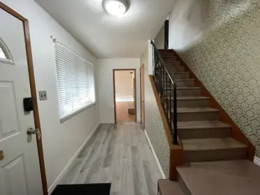 6887 Napier Street, Burnaby, BC, Burnaby — Single Family Residence for sale