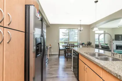 309 33485 South Fraser Way, Abbotsford, BC, Abbotsford — Apartment/Condo for sale