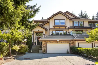 1967 Parkway Boulevard, Coquitlam, BC, Coquitlam — Half Duplex for sale