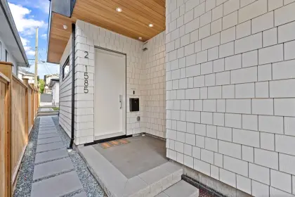 2 1585 W 65th Avenue, Vancouver, BC, Vancouver — Half Duplex for sale