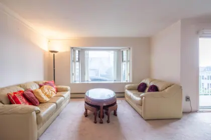 3797 Parker Street, Burnaby, BC, Burnaby — Half Duplex for sale