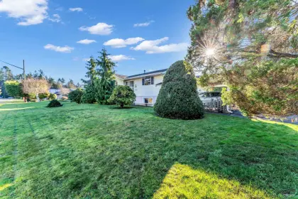 14466 Saturna Drive, White Rock, BC, White rock — Single Family Residence for sale