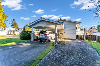 14466 Saturna Drive, White Rock, BC, White rock — Single Family Residence for sale