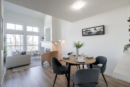 405 5600 Andrews Road, Richmond, BC, Richmond — Apartment/Condo for sale