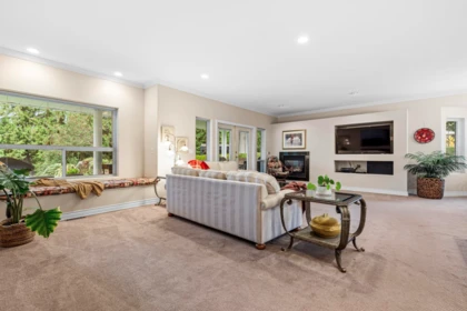 8033 Wade Terrace, Mission, BC, Mission — Single Family Residence for sale