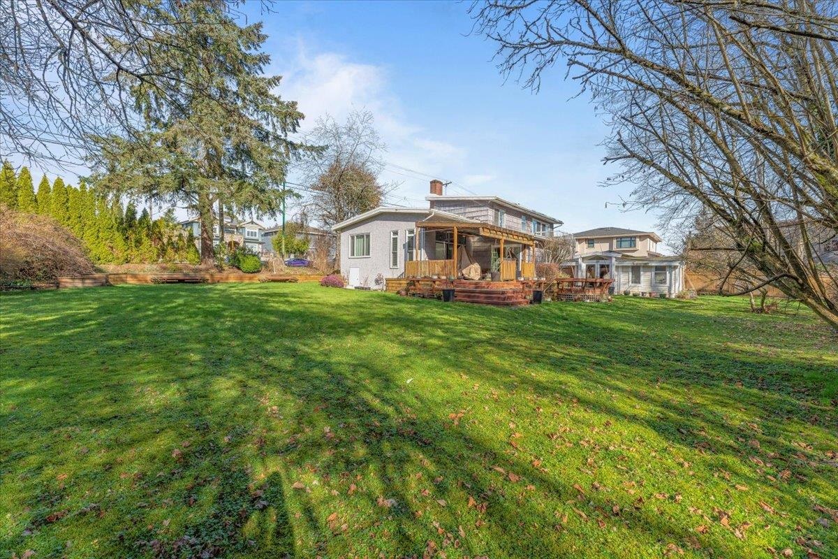 Family Room Photo of 4218 Moscrop Street, Burnaby, BC