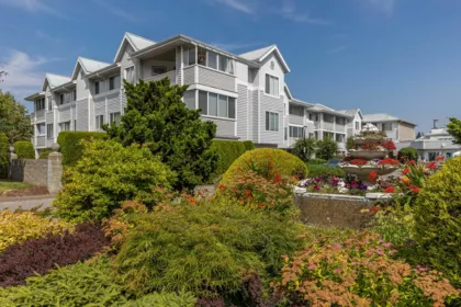 307 32823 Landeau Place, Abbotsford, BC, Central Abbotsford — 2 bed apartment/condo for sale