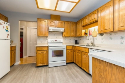 Kitchen Island Photo of 307 32823 Landeau Place, Abbotsford, BC