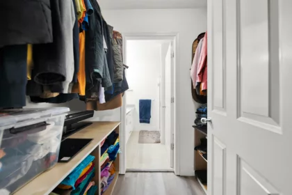 Mudroom Photo of 20 12778 66 Avenue, Surrey, BC