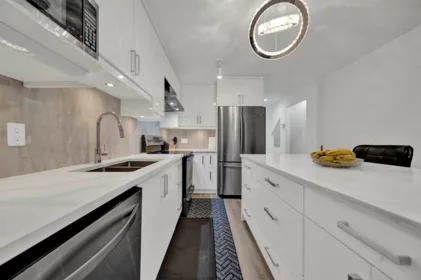 Kitchen Photo of 20 12778 66 Avenue, Surrey, BC