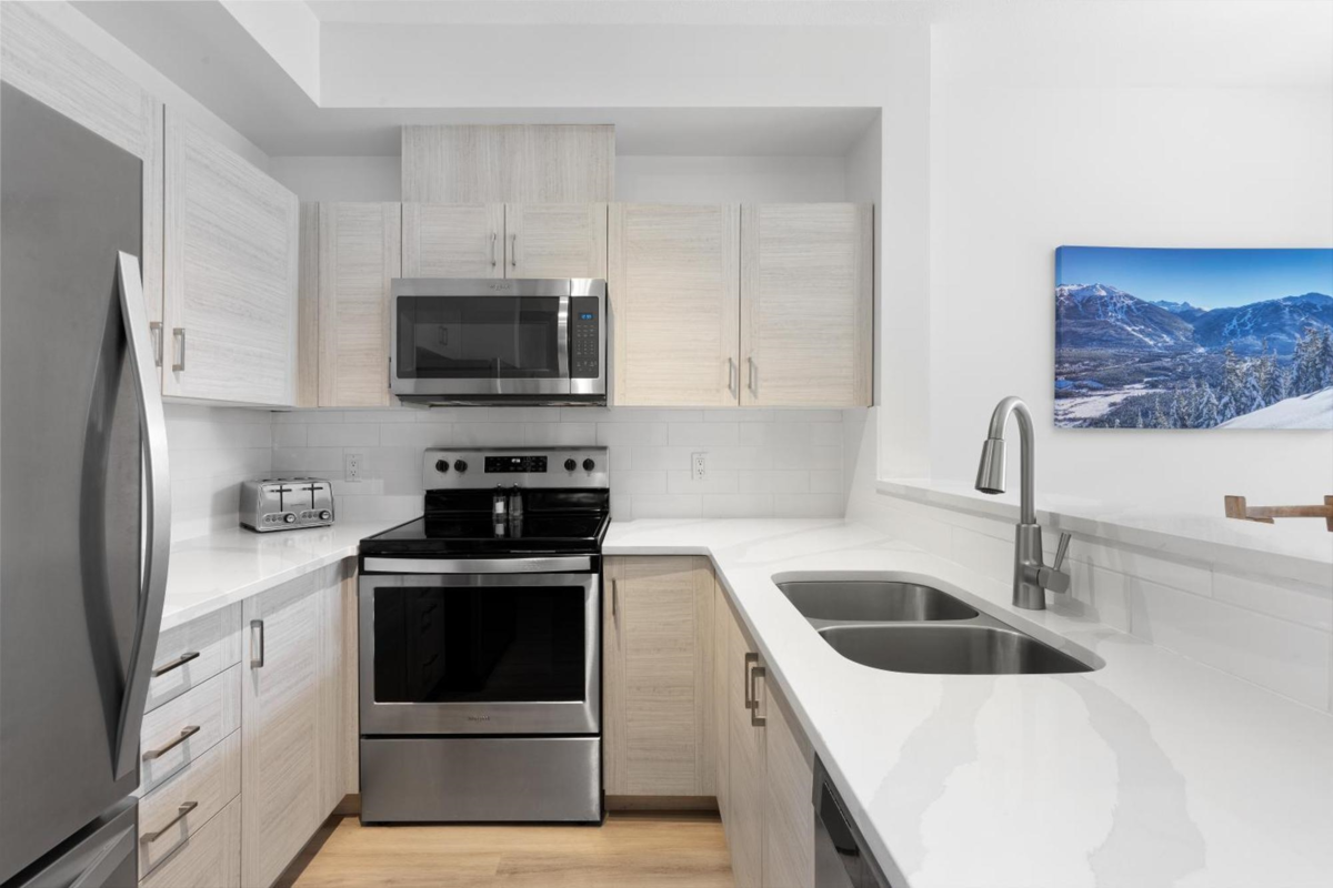 Living Room Photo of 88 4355 Northlands Boulevard, Whistler, BC