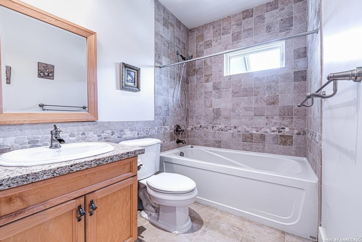 Bedroom 2 Photo of 1255 W 26th Avenue, Vancouver, BC