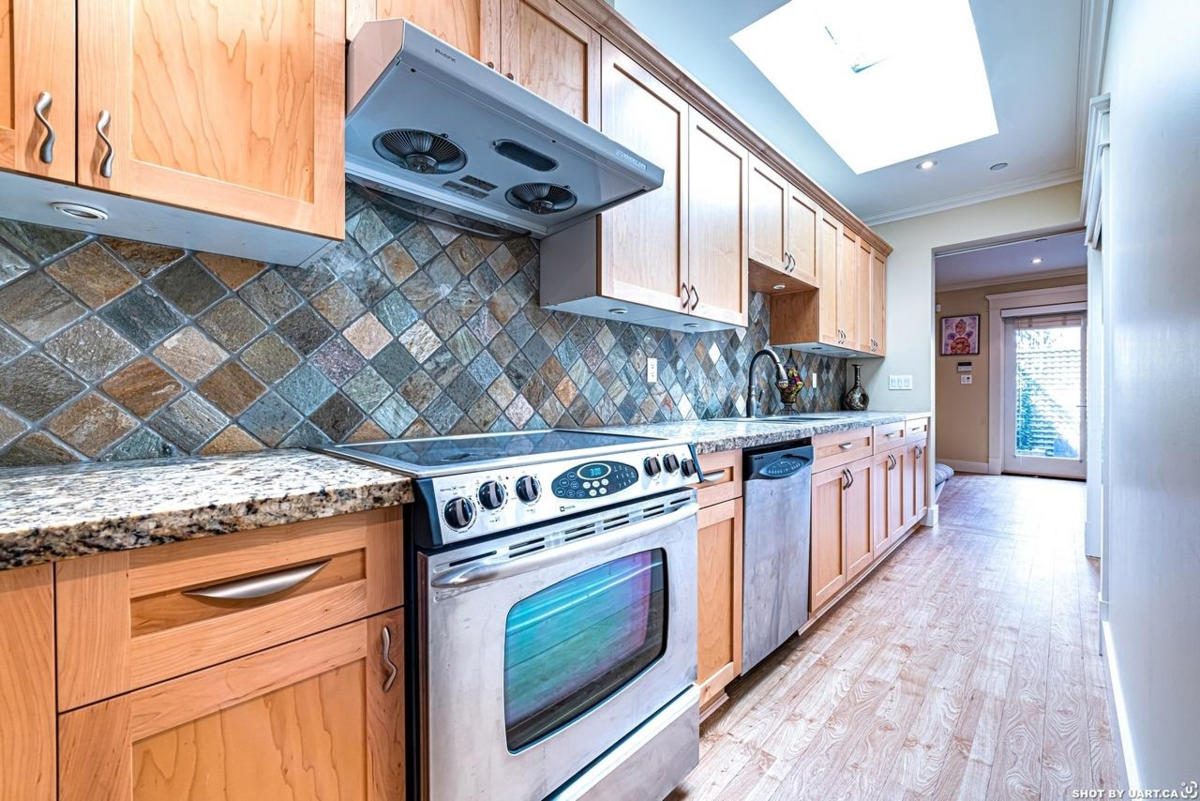 Bedroom 4 Photo of 1255 W 26th Avenue, Vancouver, BC