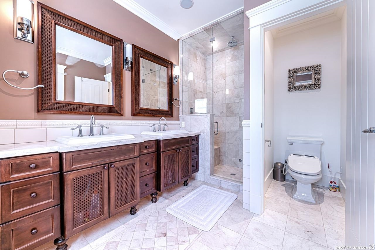 Walk-In Closet Photo of 1255 W 26th Avenue, Vancouver, BC