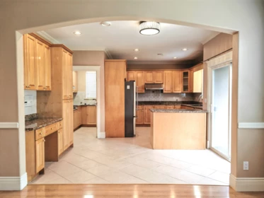 Kitchen Island Photo of 6451 Comstock Road, Richmond, BC