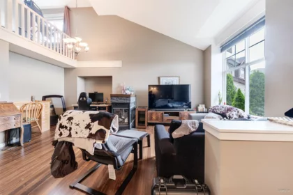 6639 207 Street, Langley, BC, Langley — Single Family Residence for sale