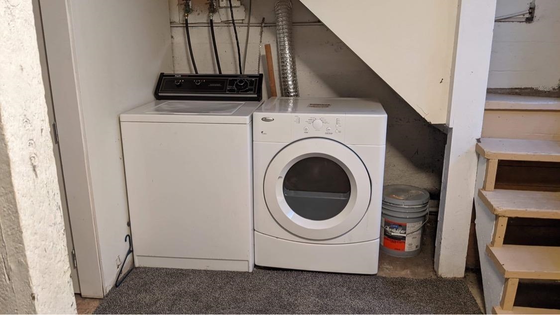 Bedroom 3 Photo of 33913 Pine Street, Abbotsford, BC