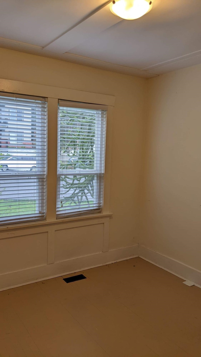 Kitchen Photo of 33913 Pine Street, Abbotsford, BC