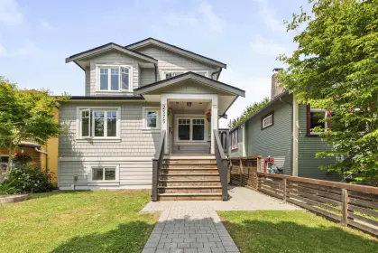 2575 Napier Street, Vancouver, BC, Vancouver — Single Family Residence for sale