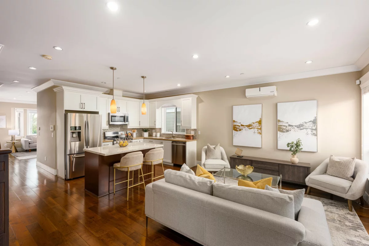 Bedroom 4 Photo of 320 E Keith Road, North Vancouver, BC