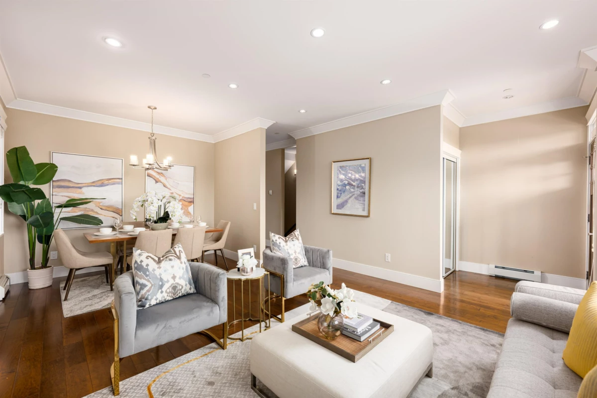 Kitchen Island Photo of 320 E Keith Road, North Vancouver, BC