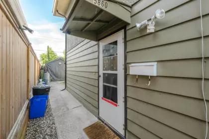 5854 48a Avenue, Ladner, BC, Ladner — Quadruplex for sale