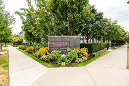 113 528 Foster Avenue, Coquitlam, BC, Coquitlam — Townhouse for sale
