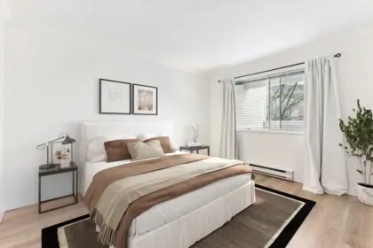 212 6820 Rumble Street, Burnaby, BC, Burnaby — Apartment/Condo for sale
