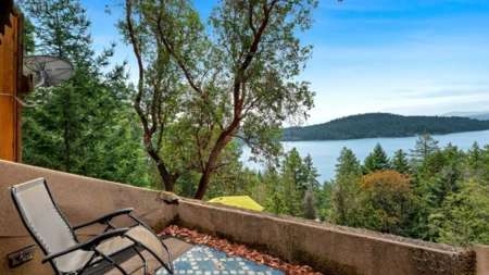 Staircase Photo of 476 Marine Drive, Mayne Island, BC