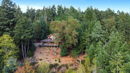Street View Photo of 476 Marine Drive, Mayne Island, BC