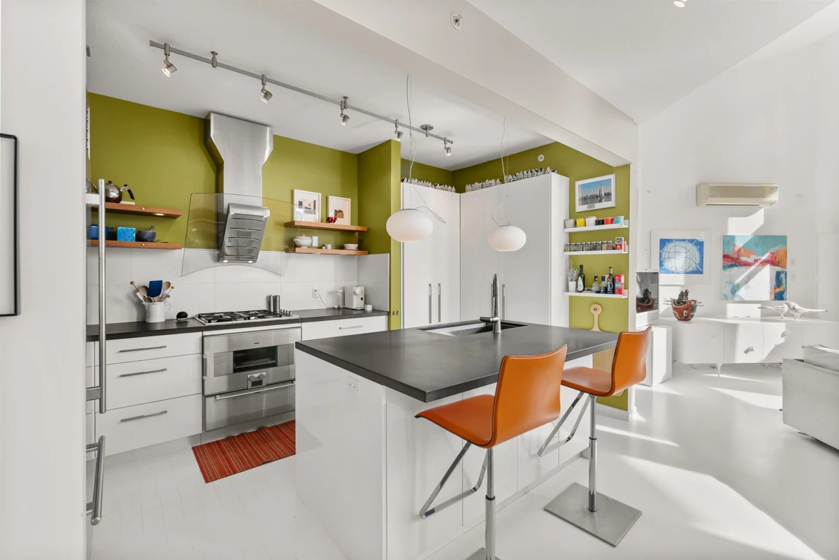 Breakfast Nook Photo of 501 560 Raven Woods Drive, North Vancouver, BC