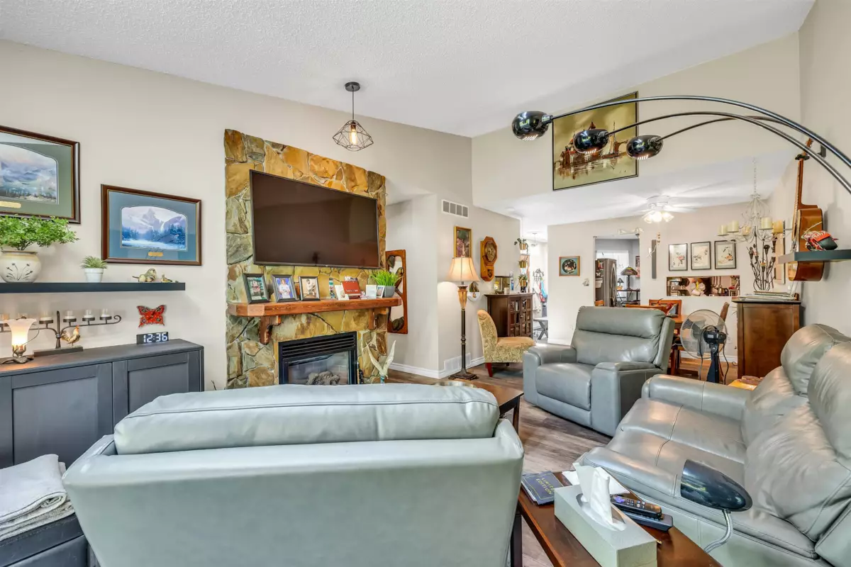 Walk-In Closet Photo of 11 5365 205 Street, Langley, BC