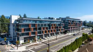 411 422 E 3rd Street, North Vancouver, BC
