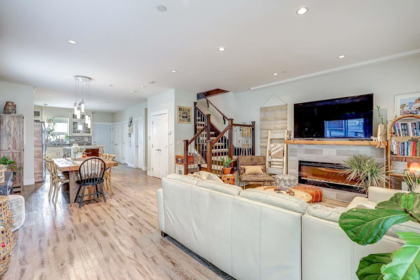 5606 Rhodes Street, Vancouver, BC, Vancouver — Half Duplex for sale